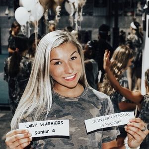 Meet your Posher, Gabby